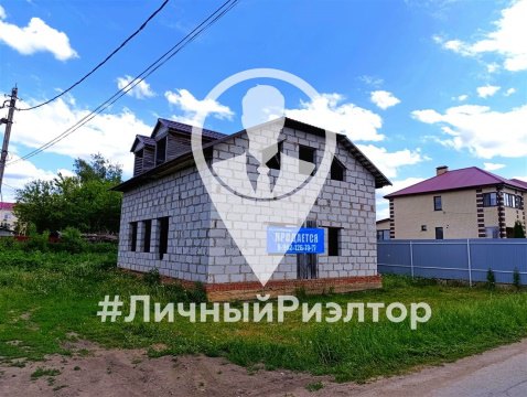 Дом 130м², участок 3 сот.