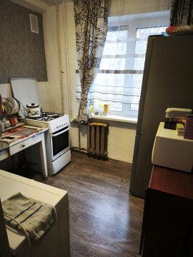 3-к квартира, 1/5 эт., 60м²