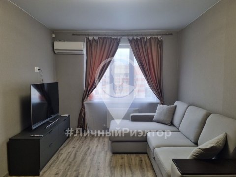 1-к квартира, 10/18 эт., 36м²