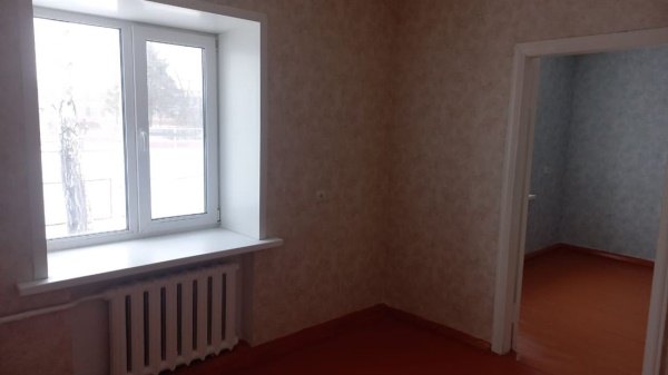 3-к квартира, 1/2 эт., 51м²