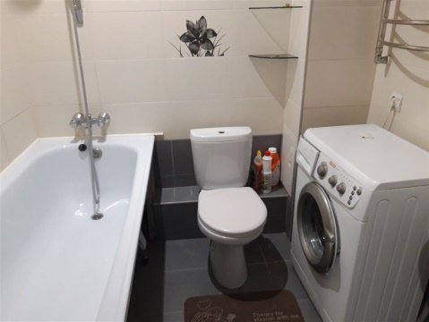 1-к квартира, 5/6 эт., 42м²