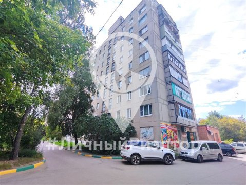 1-к квартира, 4/9 эт., 33м²