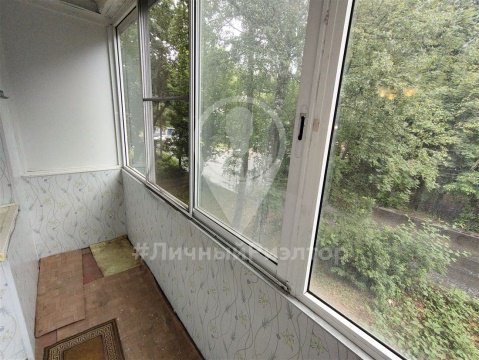 2-к квартира, 2/4 эт., 46м²