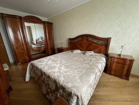 4-к квартира, 9/17 эт., 108м²