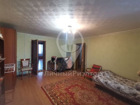 Дом 102м², участок 8 сот.