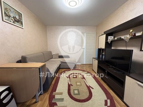 3-к квартира, 5/5 эт., 58м²