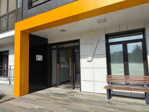 1-к квартира, 3/10 эт., 37м²