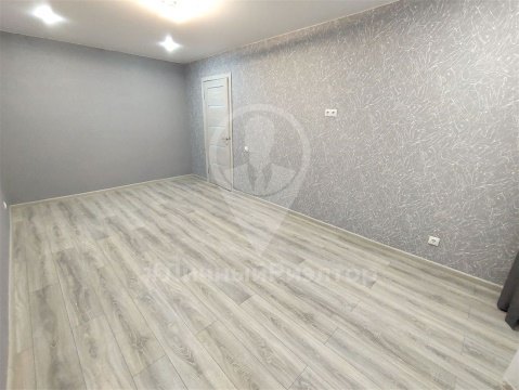 1-к квартира, 5/5 эт., 30м²