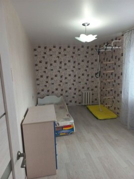 2-к квартира, 5/5 эт., 42м²