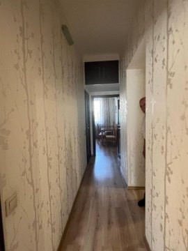 2-к квартира, 2/5 эт., 57м²