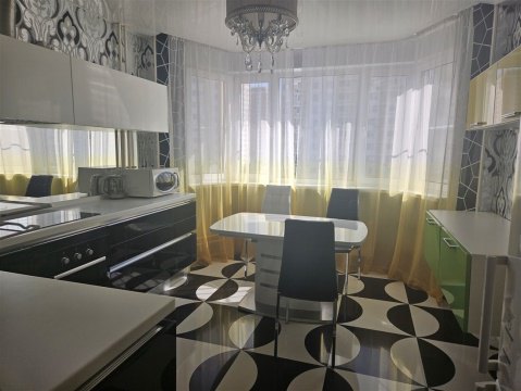 3-к квартира, 5/17 эт., 75м²