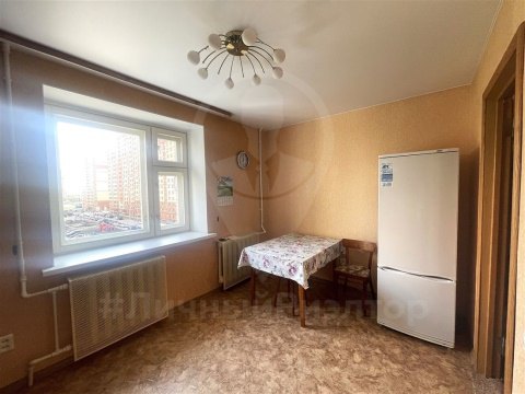 1-к квартира, 4/10 эт., 39м²