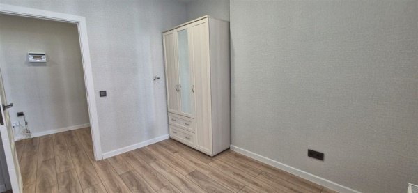 2-к квартира, 3/16 эт., 55м²