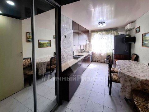 2-к квартира, 5/10 эт., 53м²