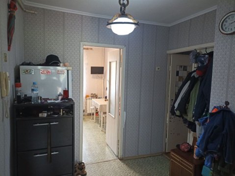 3-к квартира, 1/5 эт., 76м²