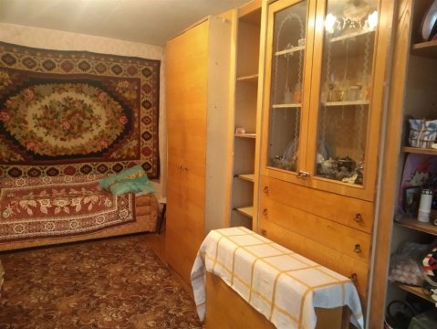 2-к квартира, 4/5 эт., 40м²