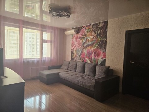 3-к квартира, 5/17 эт., 75м²