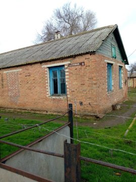 4-к квартира, 1/1 эт., 50м²