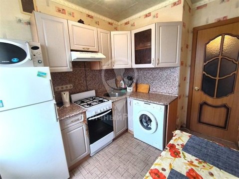 1-к квартира, 6/9 эт., 31м²
