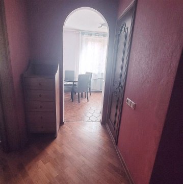 1-к квартира, 1/10 эт., 38м²