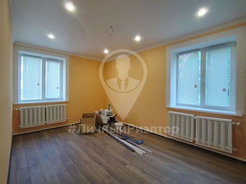 3-к квартира, 1/2 эт., 59м²