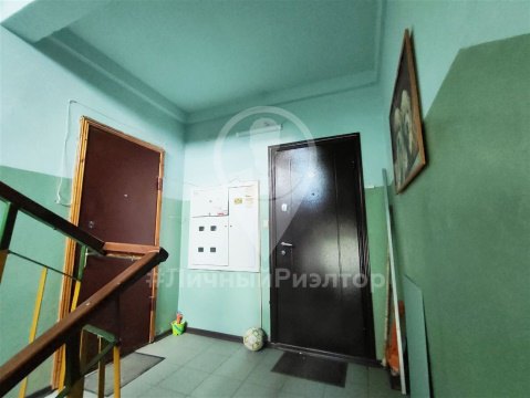 1-к квартира, 4/6 эт., 41м²