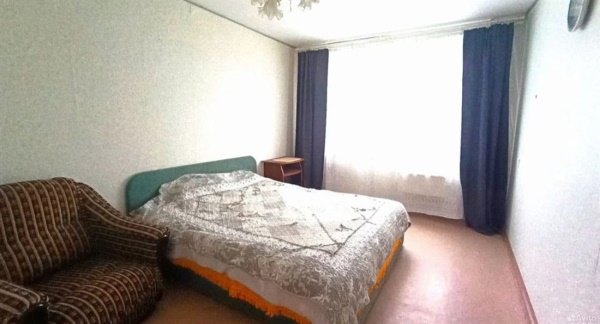 2-к квартира, 4/5 эт., 52м²