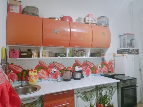 3-к квартира, 3/3 эт., 71м²