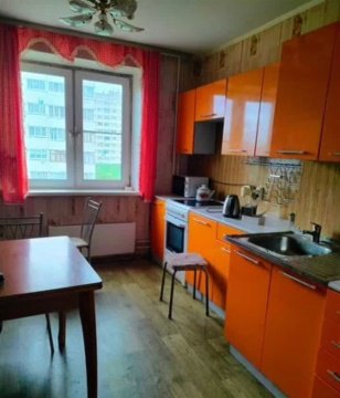 2-к квартира, 3/9 эт., 74м²