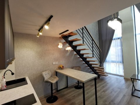 2-к квартира, 4/5 эт., 42м²