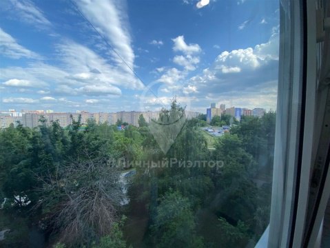 2-к квартира, 6/9 эт., 49м²