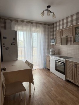 1-к квартира, 3/10 эт., 37м²