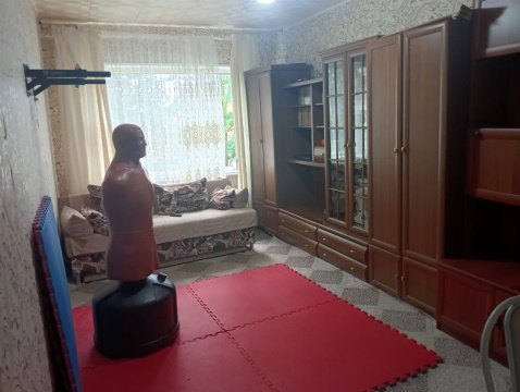 2-к квартира, 2/3 эт., 49м²