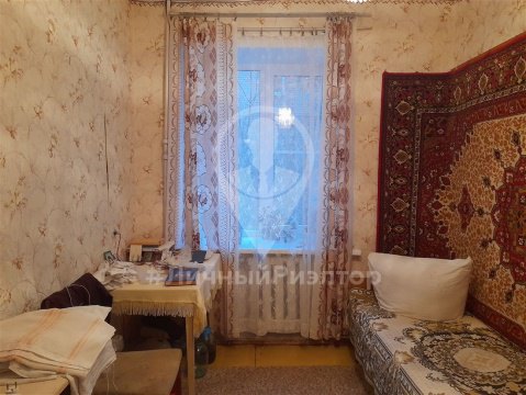 4-к квартира, 1/5 эт., 58м²