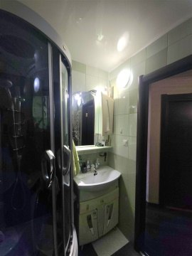 2-к квартира, 5/5 эт., 41м²