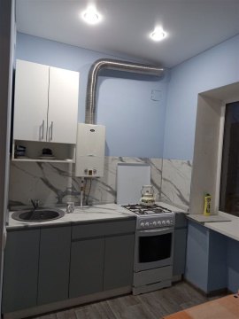 2-к квартира, 5/5 эт., 40м²