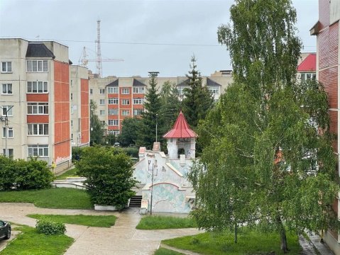 3-к квартира, 2/5 эт., 91м²