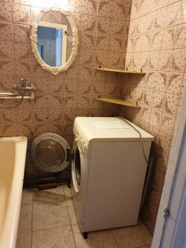 2-к квартира, 8/9 эт., 49м²