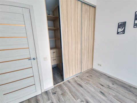 2-к квартира, 4/9 эт., 54м²