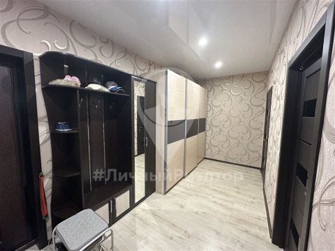 2-к квартира, 13/23 эт., 63м²