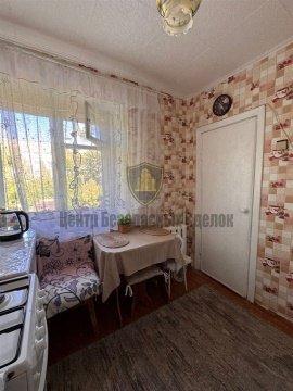2-к квартира, 2/4 эт., 44м²