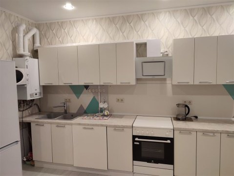 2-к квартира, 7/7 эт., 82м²
