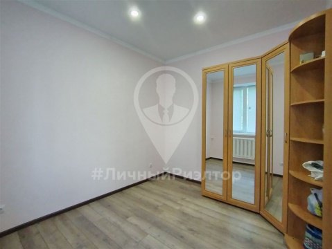 3-к квартира, 1/2 эт., 59м²