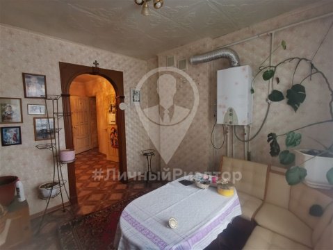 Дом 102м², участок 8 сот.