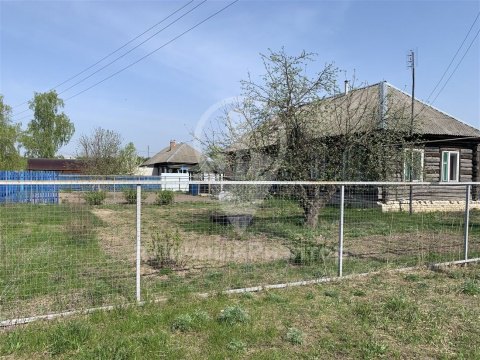 Дом 44м², участок 6 сот.