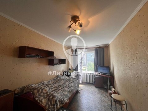 2-к квартира, 4/5 эт., 60м²