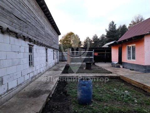 Дом 101м², участок 13 сот.
