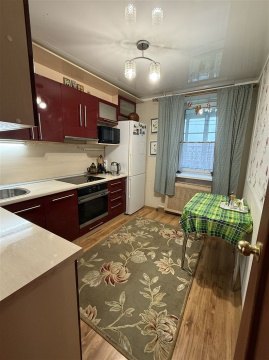 3-к квартира, 4/5 эт., 60м²