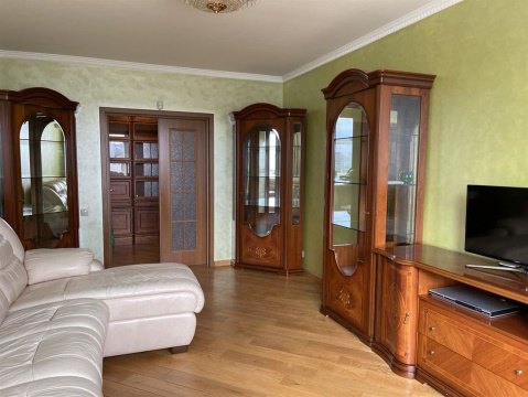 4-к квартира, 9/17 эт., 108м²