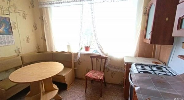 2-к квартира, 4/5 эт., 52м²